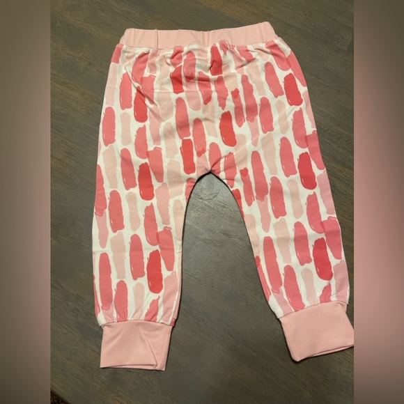🩷 NEW! • Monica & Andy • Pink Joggers | 18-24 months - Picture 2 of 4